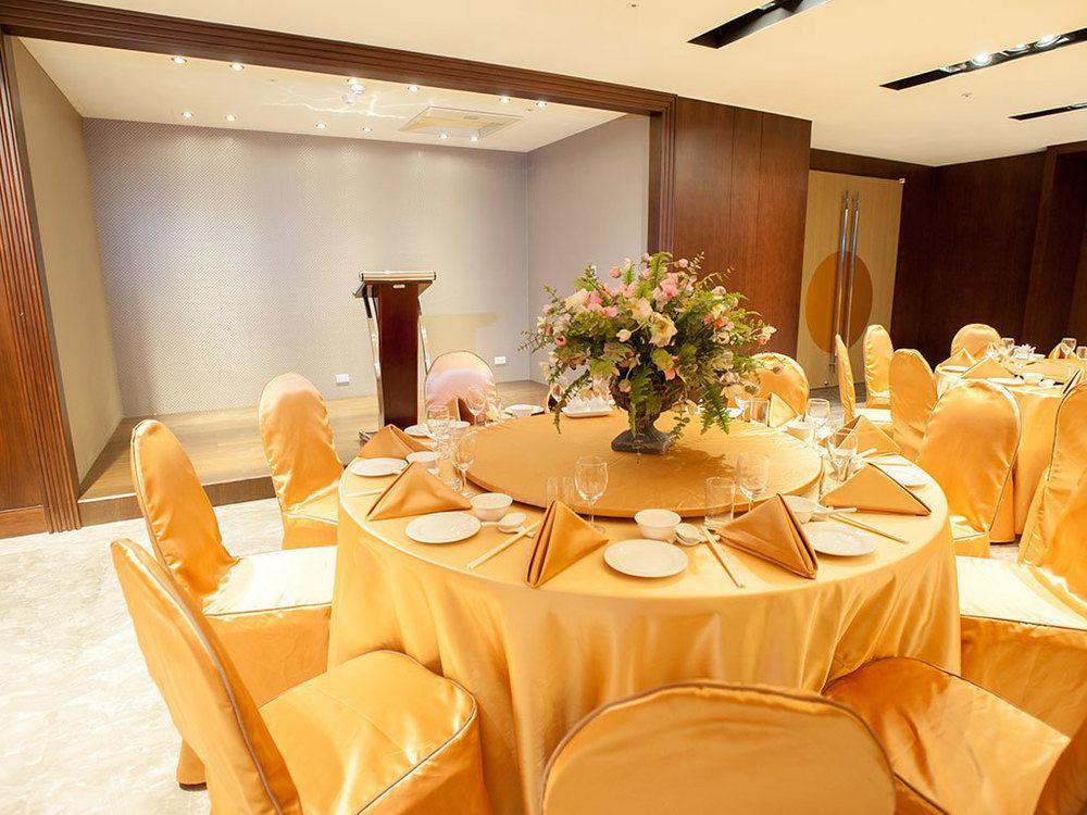 Hiyeshotel勤天商旅-花蓮館 Hualien Buitenkant foto