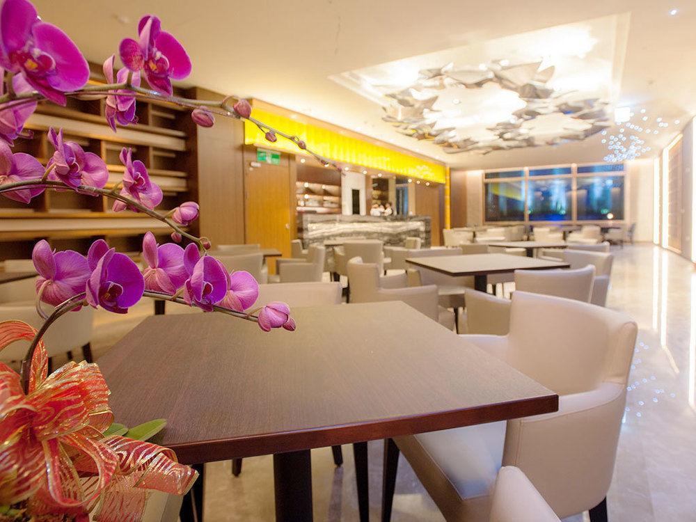 Hiyeshotel勤天商旅-花蓮館 Hualien Buitenkant foto